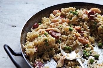 Quick pea and chorizo paella recipe